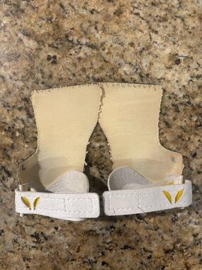 Victory Grips women’s tactical Apex grips for CrossFit gymnastics